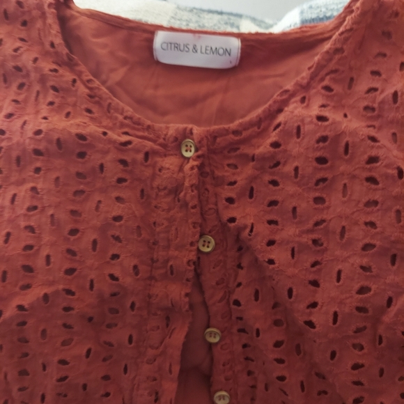 Dresses - Picture 5 of 14